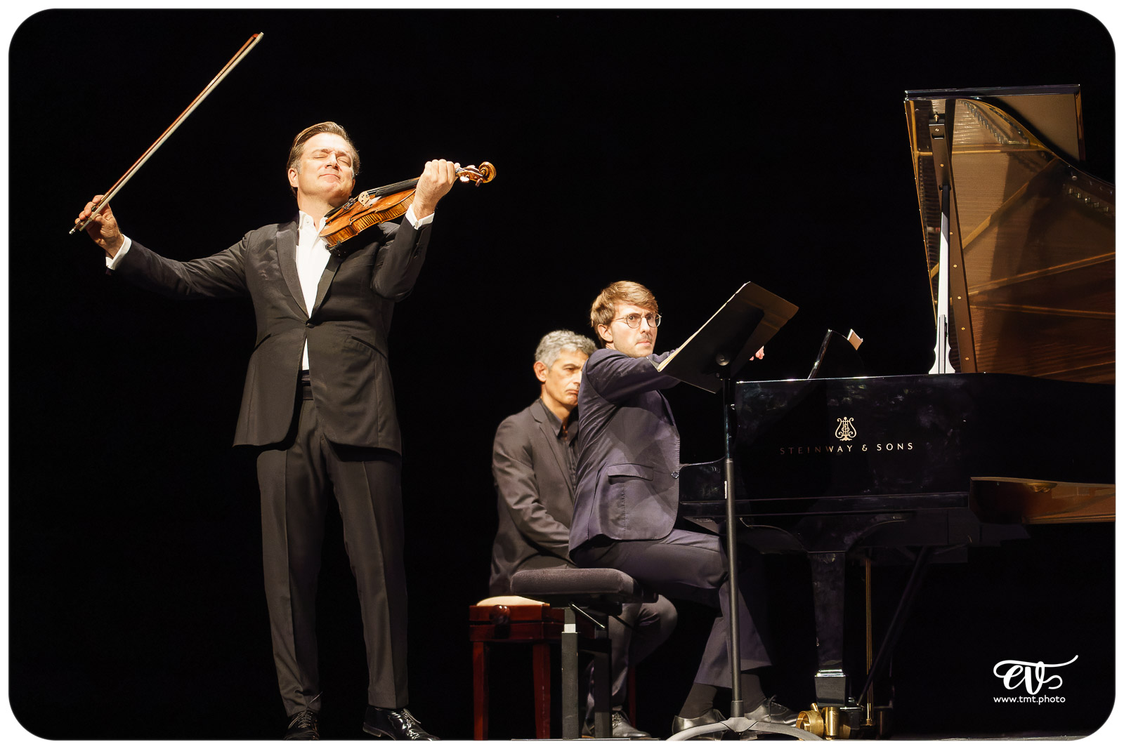 RENAUD CAPUÇON ET GUILLAUME BELLOM